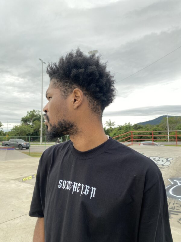 Camiseta Preta Sovereign - Imagem 3